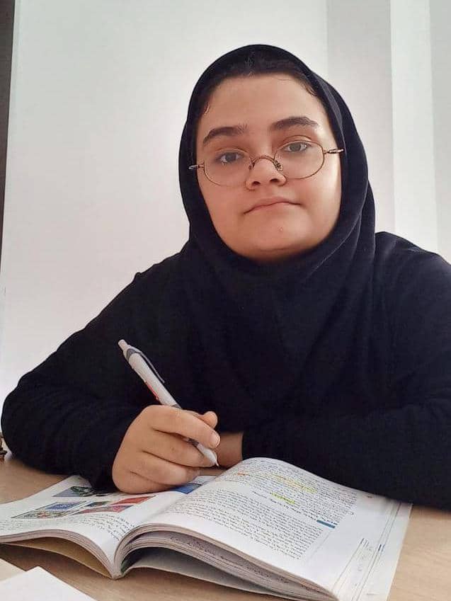 گفت وگو مهدیه امین باقهرمان پیوستگی نیم سال اول دینا نوروزی