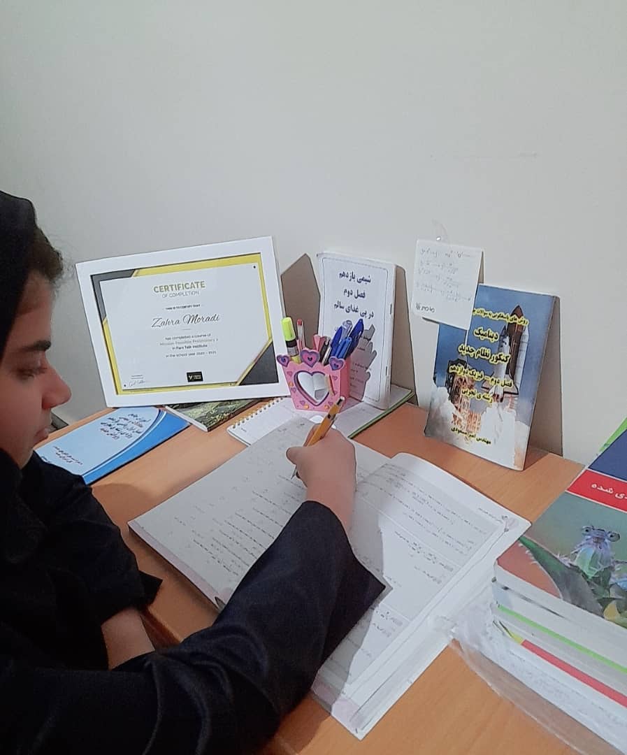 گفت وگو مهدیه امین با قهرمان پیوستگی نیم سال اول زهرا مرادی