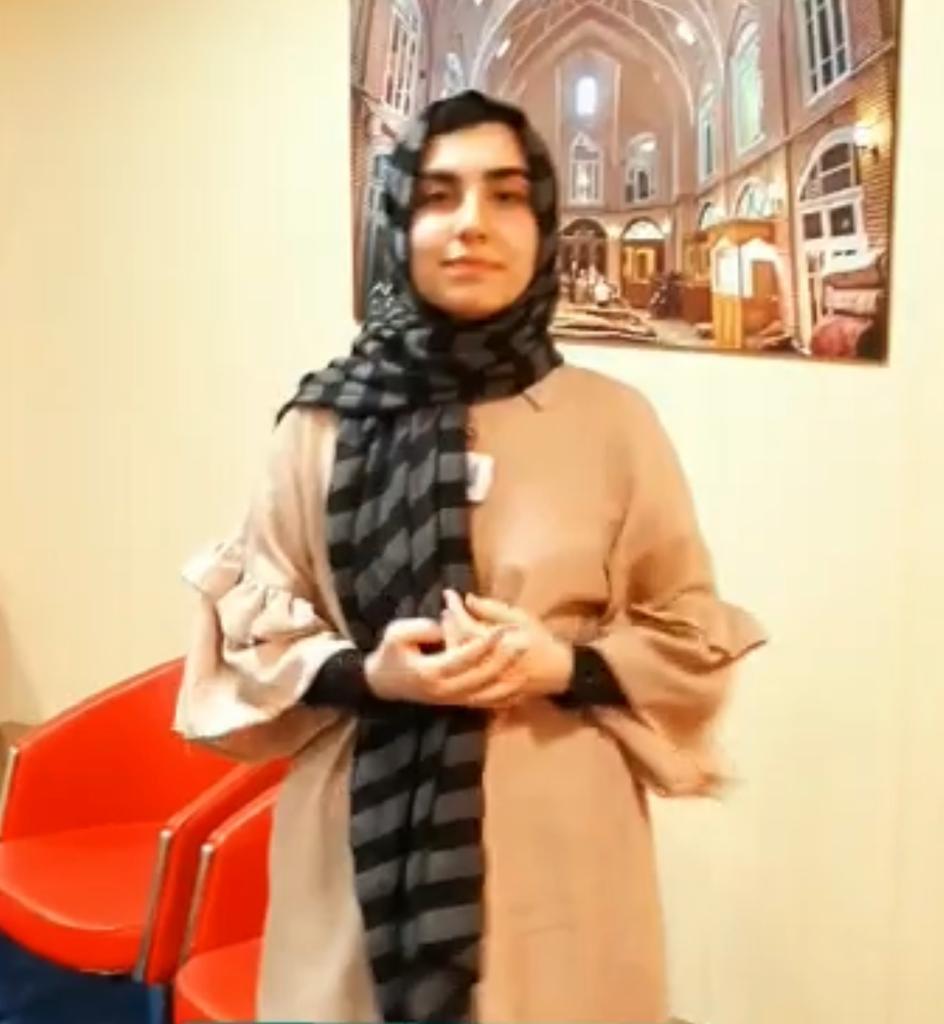 گفت‌و گو‌با مائده ملکی رتبه‌­ی2 کشوری رشته انسانی