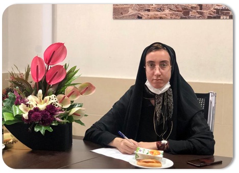 گفت‌و‌گو با ریحانه علی شاهی رتبه 3 تجربی منطقه 1 کنکور 1401