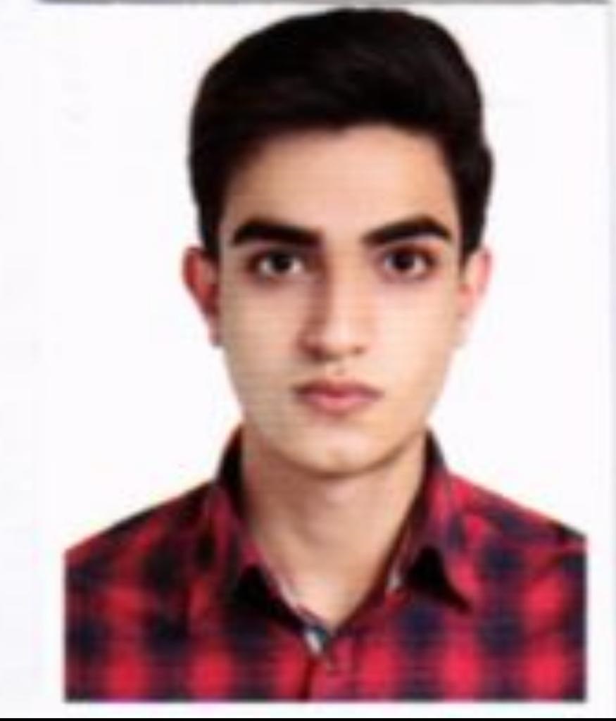 گفت و گو با متین مازوچی رتبه‌ی 6 کشور در کنکور زبان 1401