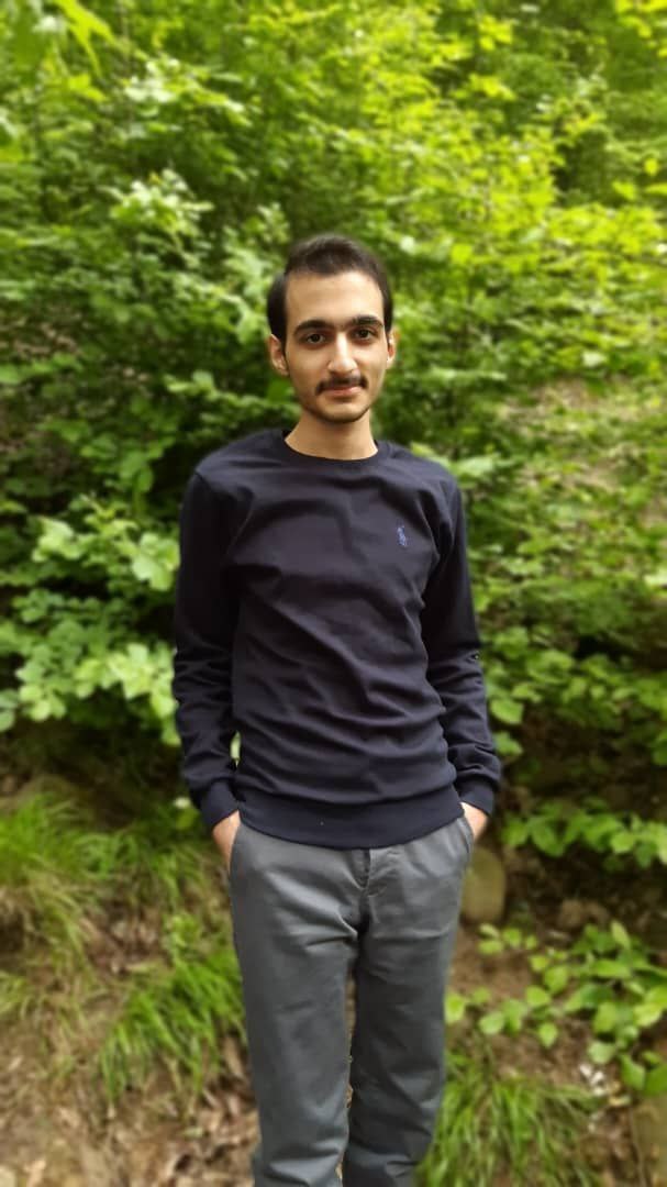 رتبه 16 تجربی: از آزمون 7 فروردین یاد گرفتم