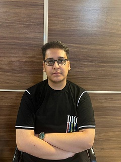 امیرحسین حسنخانی:ساعت مطالعه خود را آزمون به آزمون افزایش دادم