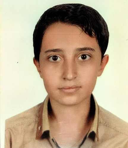 گفت وگو با کمیل افشنگ ؛ دانش آموز برتر یازدهم تجربی