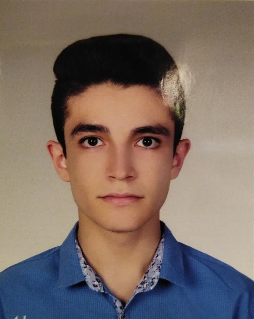 گفتگو با ابوالفضل جعفری ؛برتر دوازدهم ریاضی ازتراز6300 تا 7700