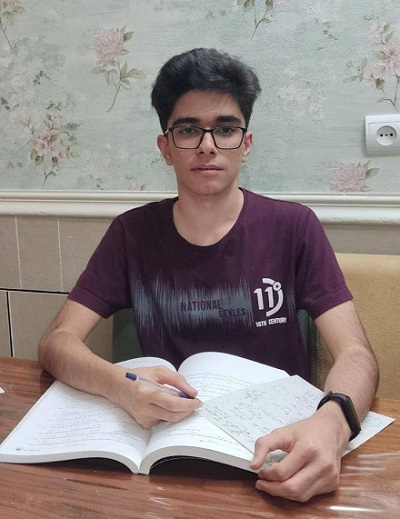 گفت و گو با مهرداد عابدی ؛دانش آموز برتر دوازدهم ریاضی