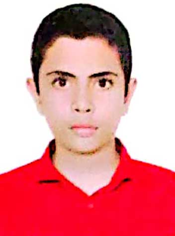 محمدمهدی نصرتی؛ رتبه 9منطقه 3رشته تجربی از بیجار(1سال،38آزمون)