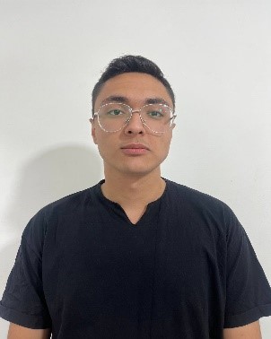 گفتگو با کیارش نجف زاده رتبه 2 منطقه3 رشته هنر از مشهد