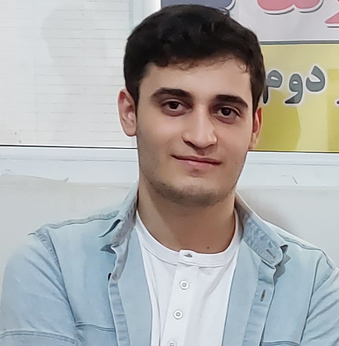 امیرمهدی پاک‌بین؛ رتبه 957 منطقه 2 تجربی کنکور 1402 از ملایر