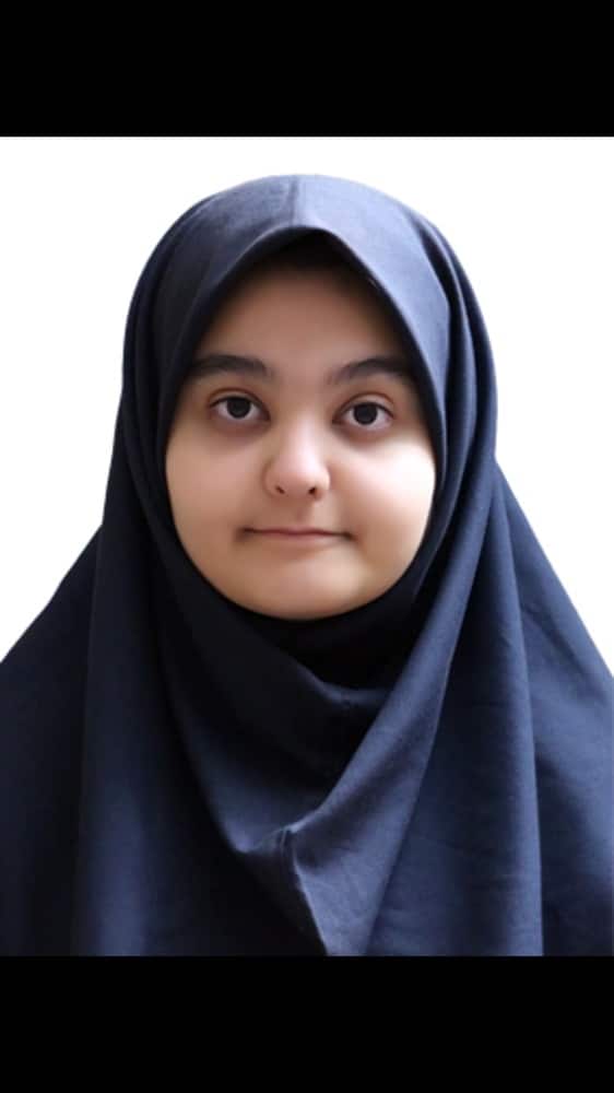 گفت و گو با مهتاب نظری؛ رتبه 3000 منطقه 1 کنکور ریاضی 1400