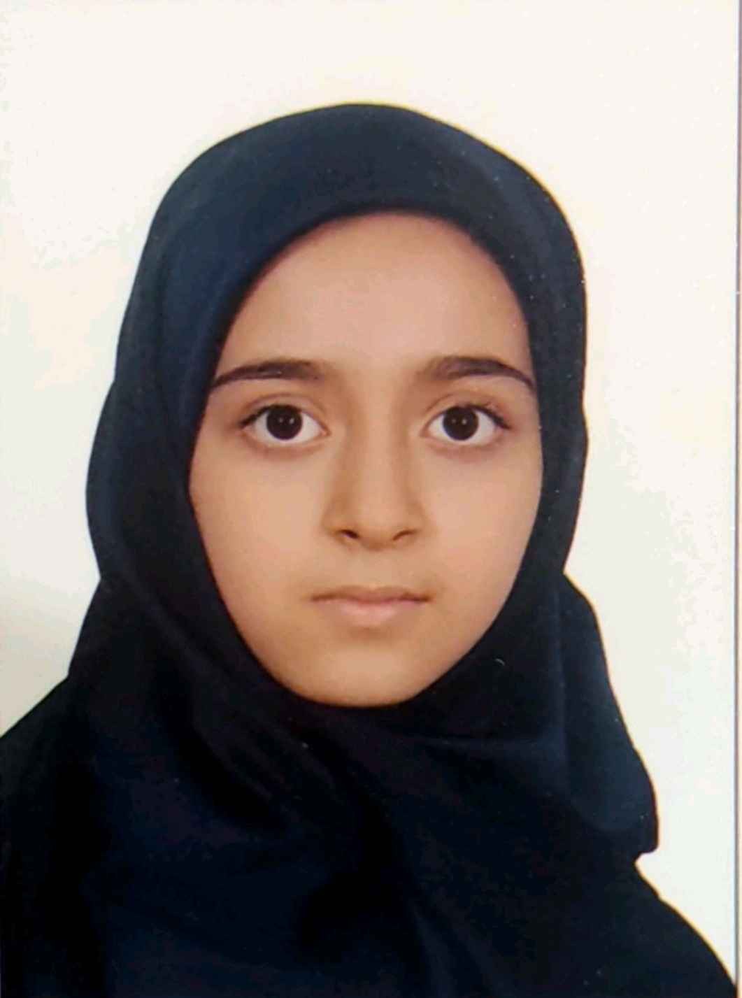 گفت و گو با دیبا همتی؛ دانش آموز برتر دوازدهم ریاضی