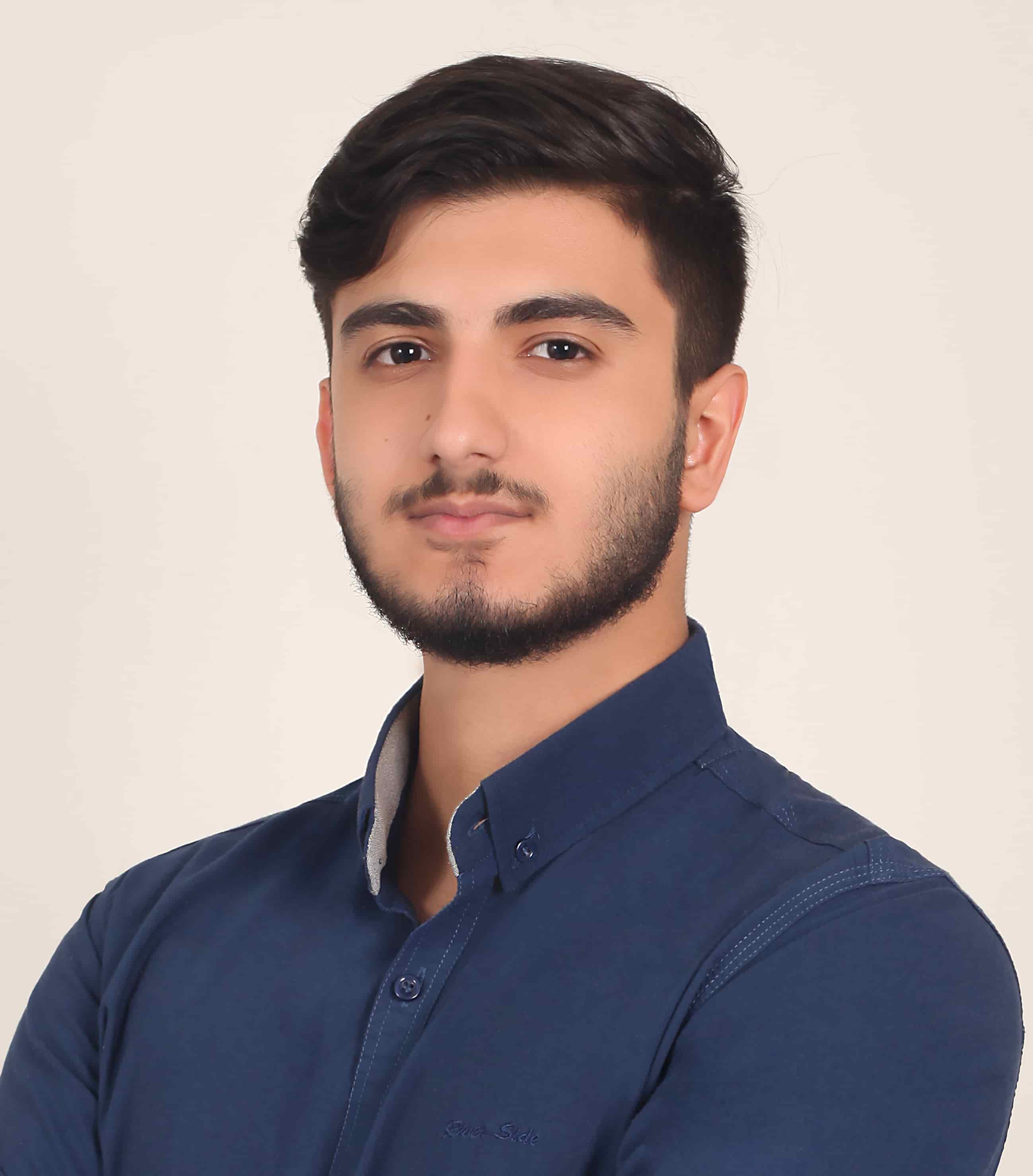 گفت و گو با امین حسین پور ایده لو؛ قبولی دندانپزشکی شهید بهشتی