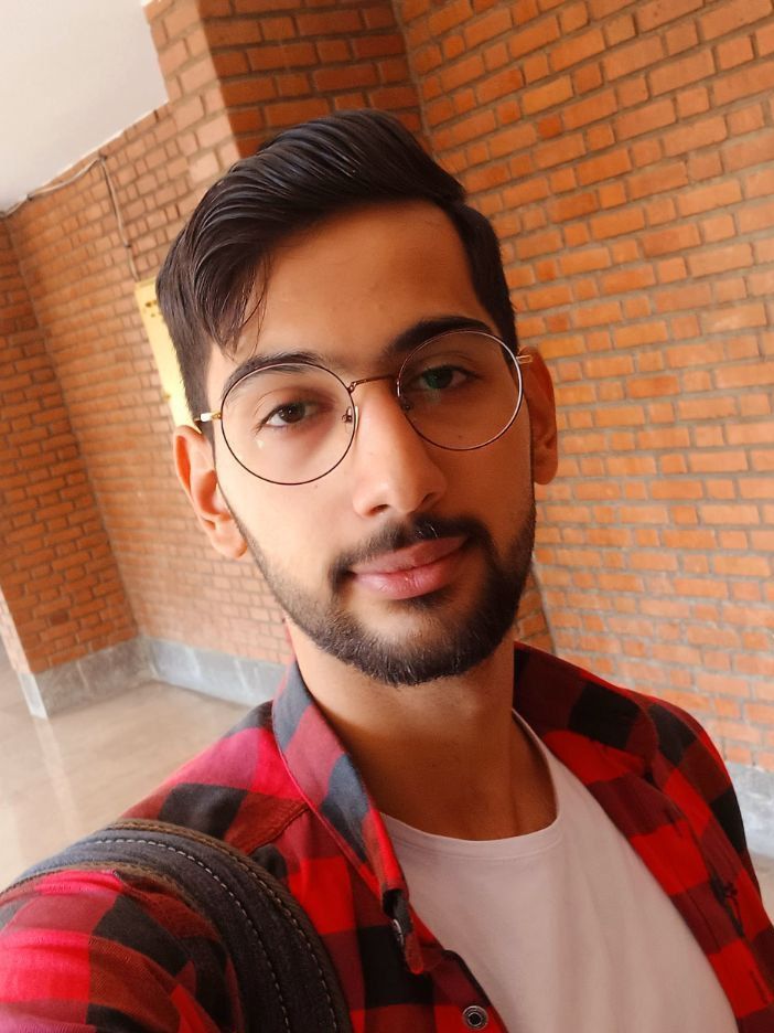 گفت وگو با امیر حسین حسین زاده؛قبولی مهندسی انرژی شهید بهشتی