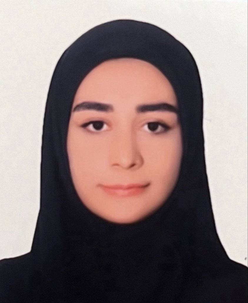 گفت و گو با ریحانه کلانتری رتبه برتر کنکور ریاضی