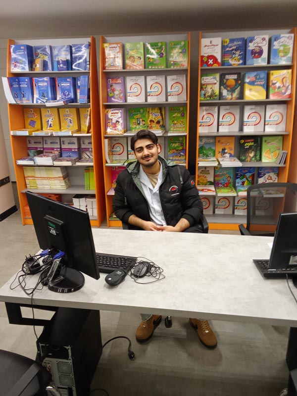 گفت وگوی حمید آقالوئی با عرفان سگوند دانشجوی پزشکی دانشگاه ایران