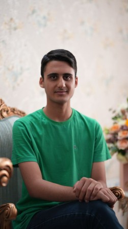 متین مهدی‌مقدم رتبه 6تجربی:با انجام این‌کار مطالب را مرور می‌کردم