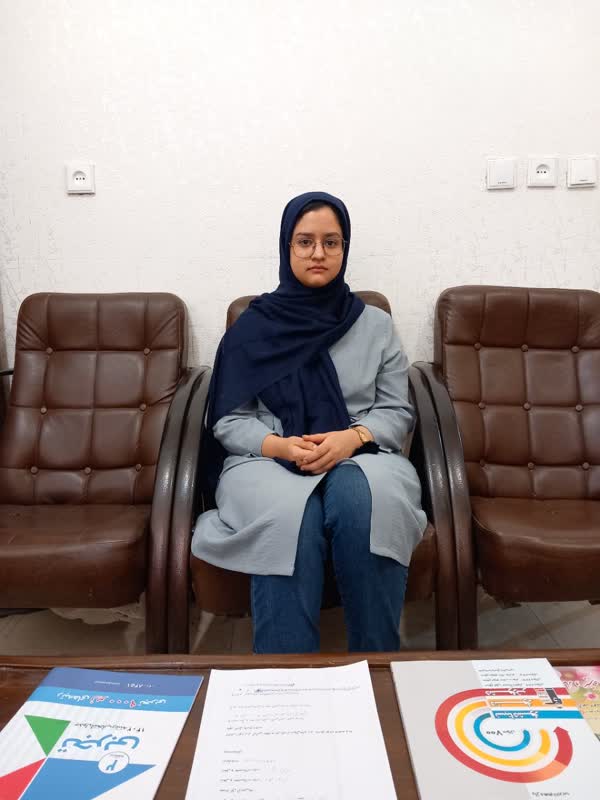 گفتگو با فاطمه سادات حسینی رنجبر رتبه برتر کنکور تیرماه 1402