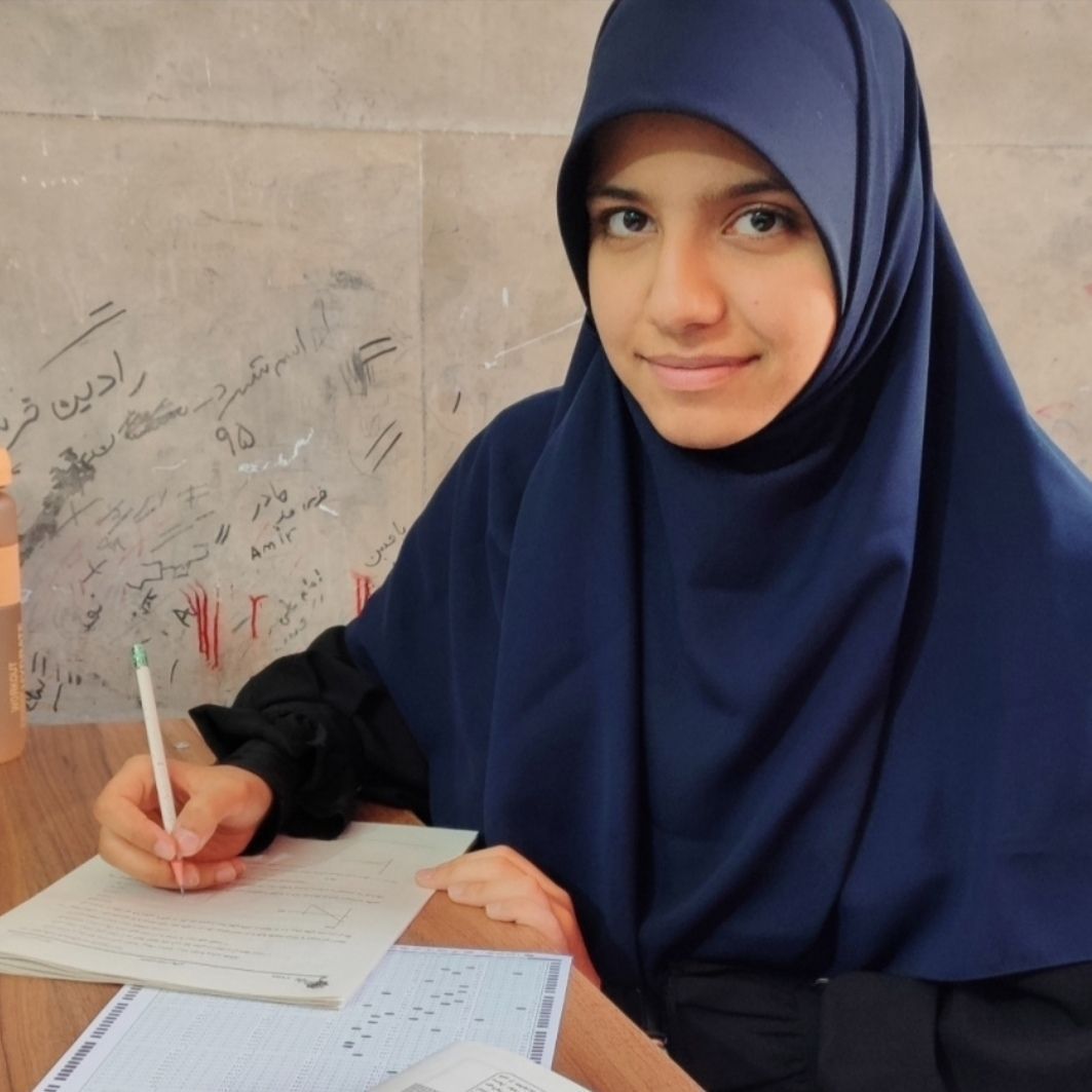 گفت و گو با زهرا جباری قهرمان پیوستگی دوازدهم ریاضی