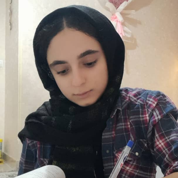 گفت و گو با یگانه سادات موسوی قهرمان پیوستگی دوازدهم ریاضی