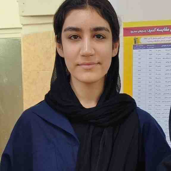 گفت و گو با مهدا شیرزادی قهرمان پیوستگی دوازدهم ریاضی