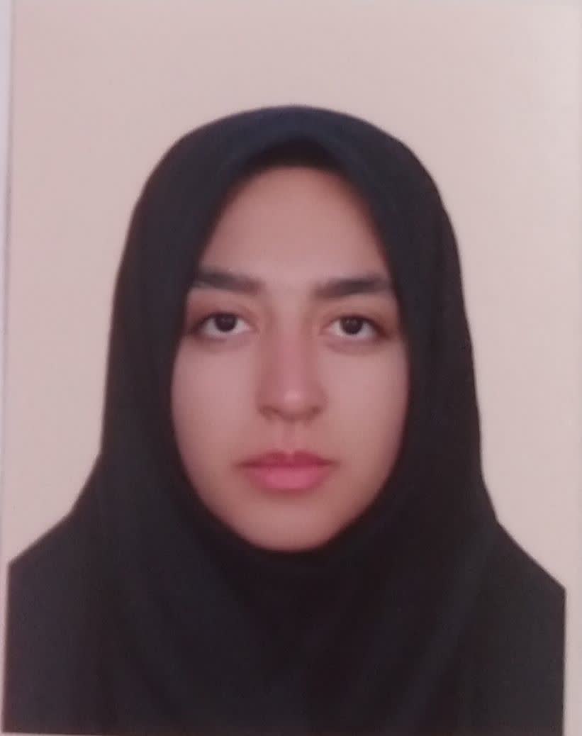 مصاحبه با خانم فاطمه عابدی دانش آموز سال دوازدهم انسانی