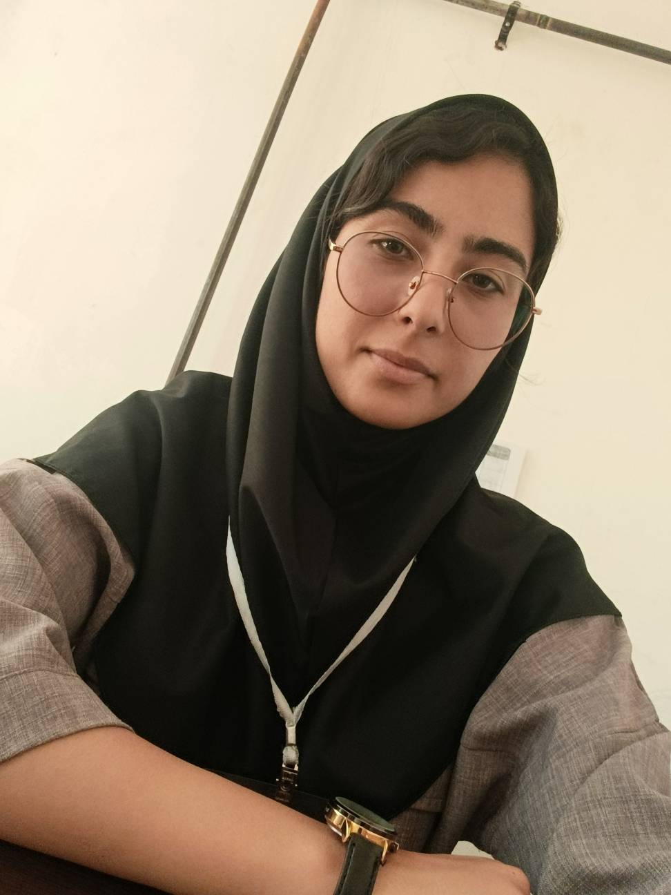 سحرناز مستوفی:چگونه درترمیم معدل دردرس ریاضی ازنمره 16به20 رسیدم