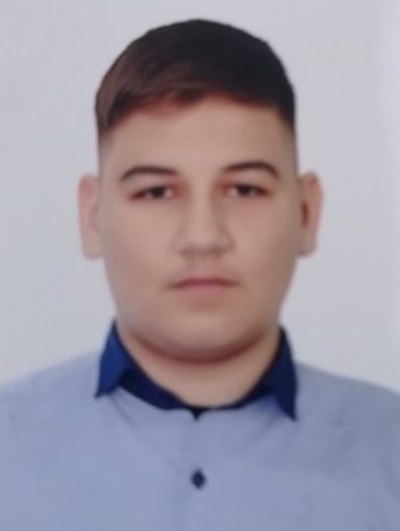 گفت و گو با امیرمحمد اکوان  دانش آموز پر تلاش و موفق پایه نهم