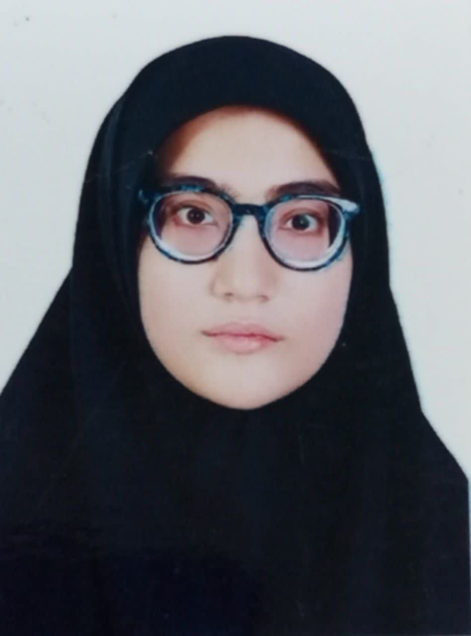 گفتگو با زینب افتخاری، پیشرفت درسی نیم سال اول با کتاب سه سطحی