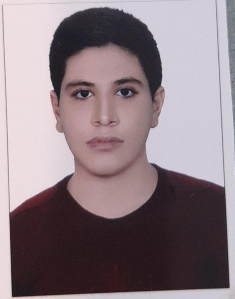 گفت و گو با علی محمد رستمی؛ قهرمان پیوستگی یازدهم تجربی