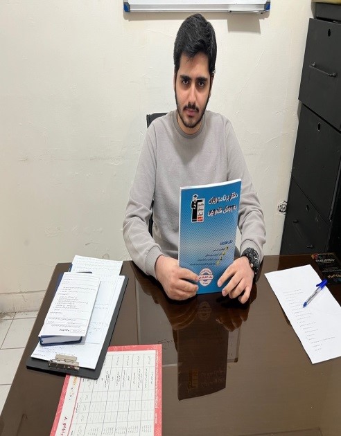 دانش آموزان برتر: گفتگو با سیدعلی مرتضوی پایه دوازدهم تجربی