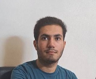 گفت‌وگو با ایمان حسینی زاده قهرمان پیوستگی یازدهم انسانی از تهران