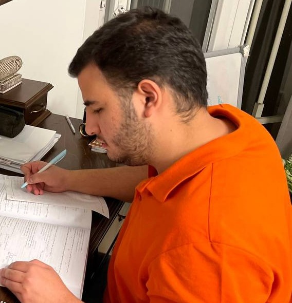 گفت وگو با آرمان گیوه چی؛قهرمان پیوستگی دوازدهم تجربی