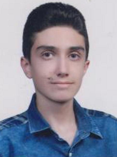 گفتگو با آریان پرستار؛ عضو باشگاه پانصدتایی‌ها از سقز