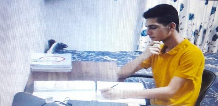 گفت و گو با پارسا پوررضایی گرمجانی؛قهرمان پیوستگی دوازدهم ریاضی