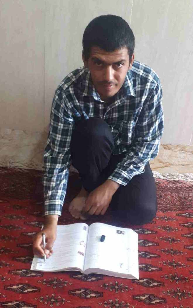 امیرمحمد  شیرازی آموزش شیمی دانشگاه فرهنگیان شهید بهشتی مشهد