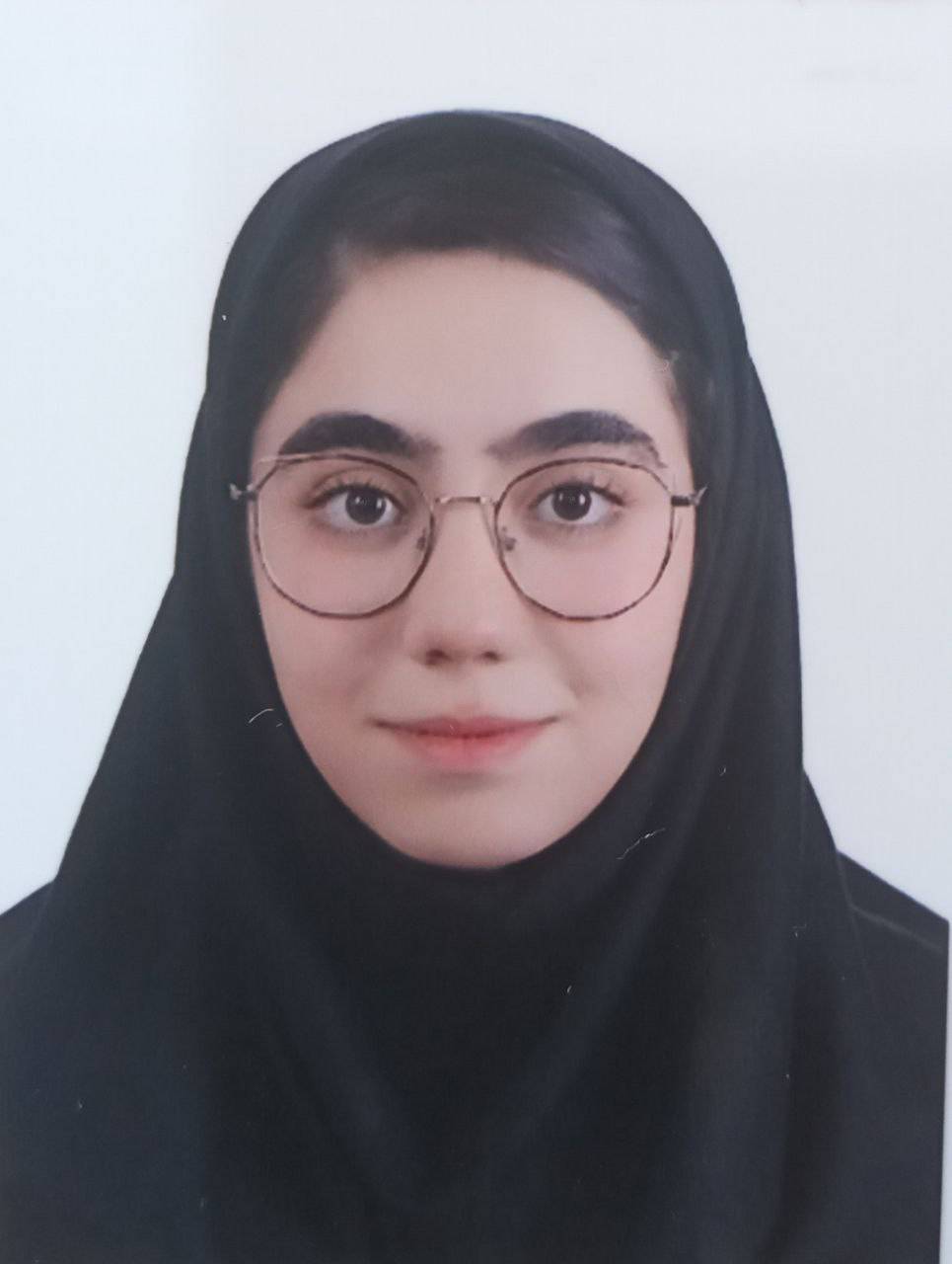 گفت و گو با پانیذ بهروز قهرمان پیوستگی پایه یازدهم تجربی بجنورد2