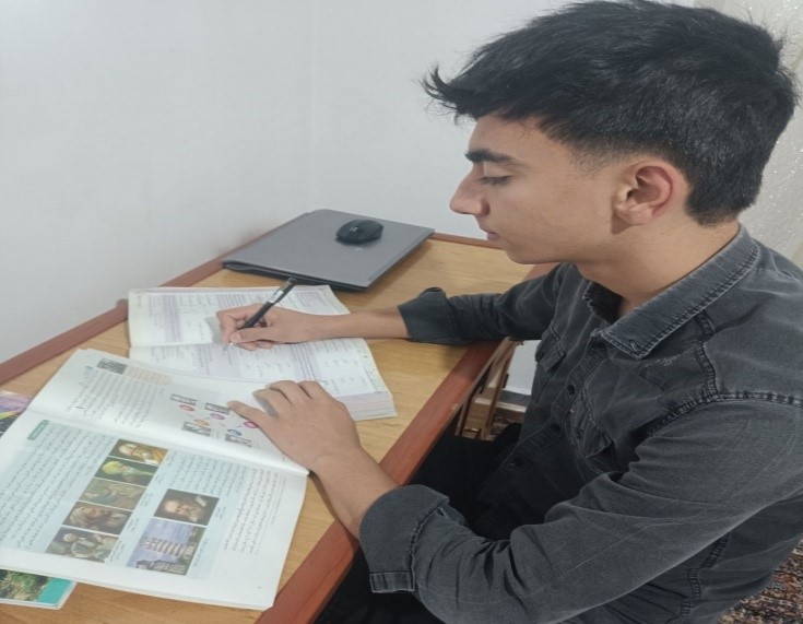 گفتگو با محمدامین امانی؛ از هشتم تا قبولی تیزهوشان