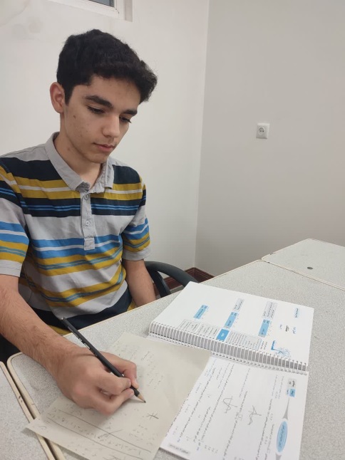 گفتگو باابوالفضل تهرانی فردباشگاه 700تایی‌ها پایه دوازدهم ریاضی