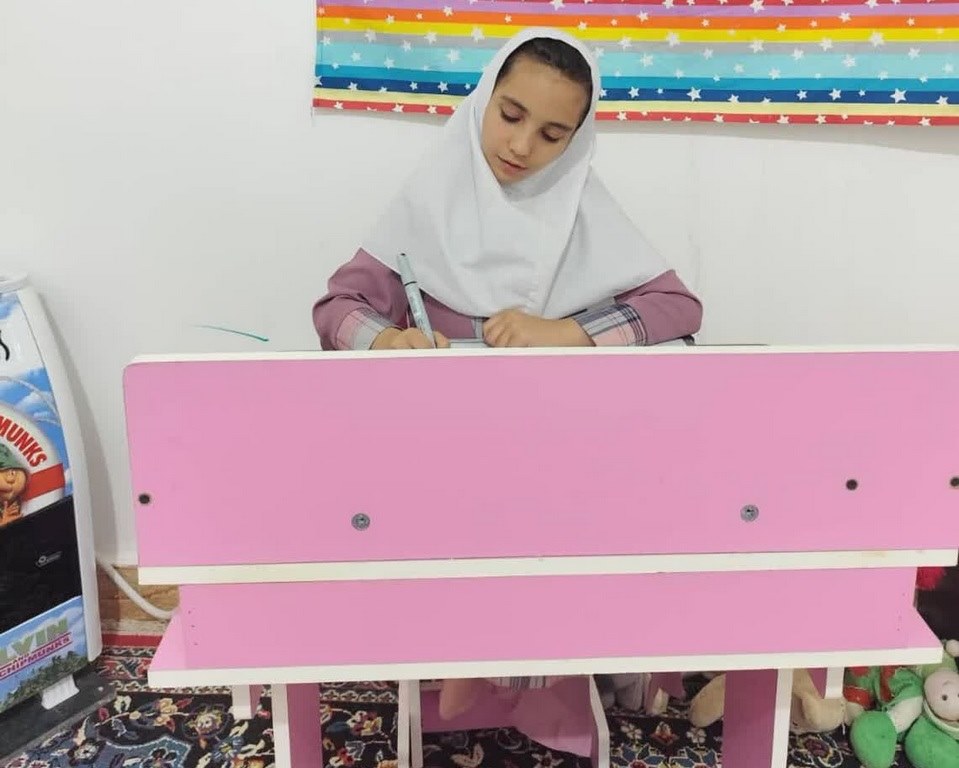 گفتگو با سیده آتنا سنائی فرد کوچکترین عضو کانون لنده