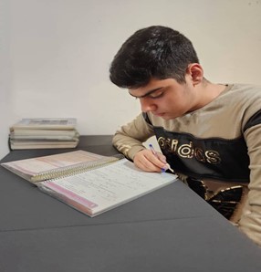 گفتگو با امیرحسین عباسی ؛عضو باشگاه پانصدتایی‌ها از بیله سوار