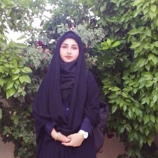 گفتگو با گلشن احمدی؛ پایه دوازدهم انسانی عضو باشگاه پانصدتایی‌ها
