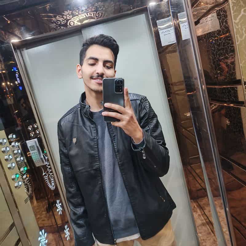 مصاحبه با امیر محمد خوافیان؛ رتبه برتر کنکور سراسری 1402