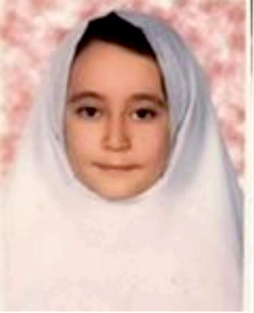 گفت و گو با هستی هدایتی فر قهرمان پیشرفت پایه ششم دبستان