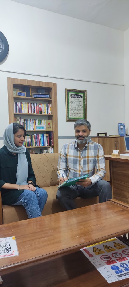 گفتوگو با  مبینا پورمهدی ابراهیمی قهرمان پیشرفت