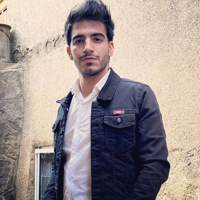 گفت و گو با محمدقناعتی ؛ از رشته پرستاری تا پزشکی دانشگاه تهران