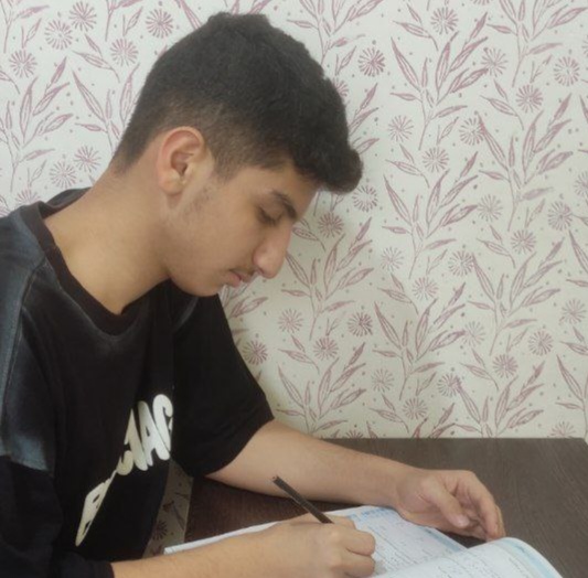 گفت و گو با رضا نجفی باشگاه پانصد تایی‌ها دوازدهم ریاضی از آمل