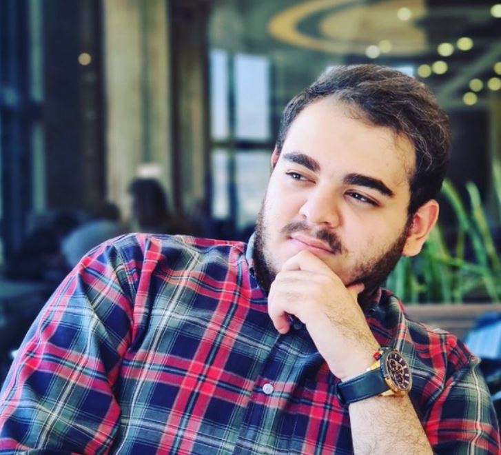 گفت و گو با مهدی مروجی قبولی پزشکی کاشان