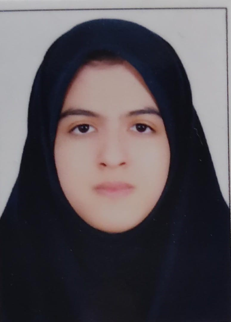 فاطمه فرزین فر قهرمان پاشگاه  500تایی شهرستان زرند