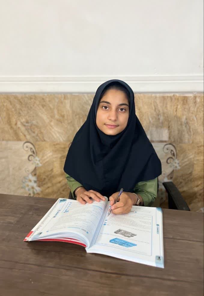 گفتگو با یسنا رحمانی نیا؛عضو باشگاه پانصدتایی‌ها از شهربابک