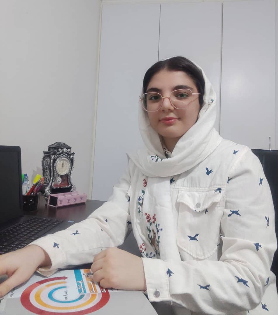 گفتگو با هستی خنجریان با پانصد پاسخ صحیح از کوهدشت لرستان
